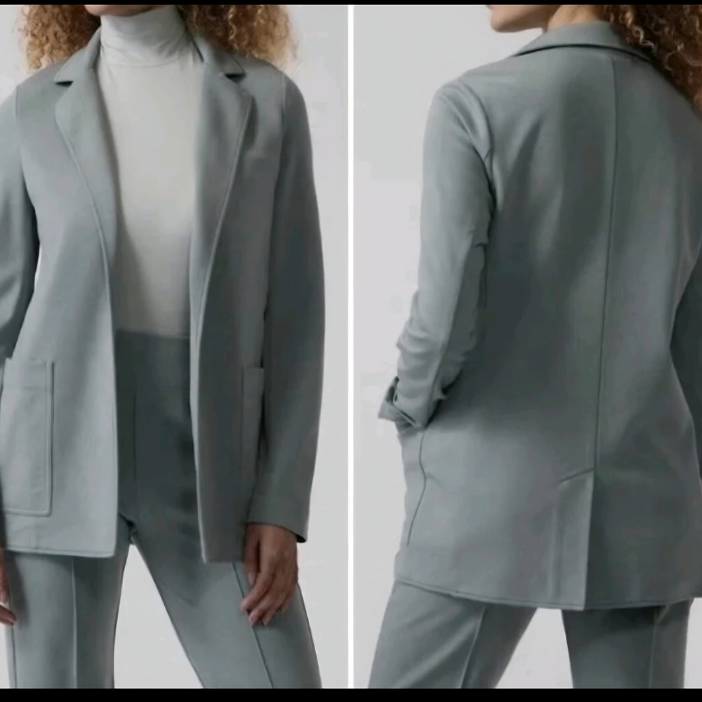Athleta Minimalistic Grey‎ Eastbound Blazer
